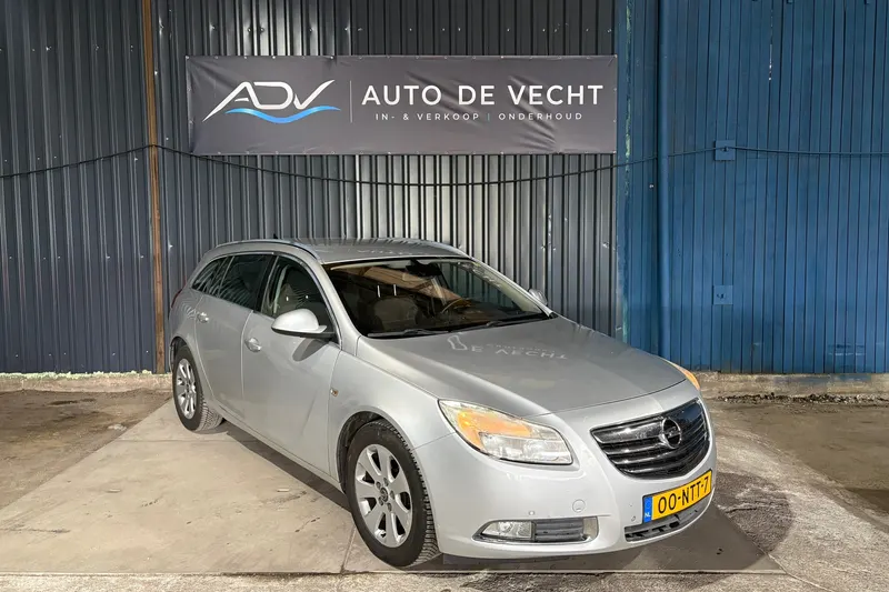 Opel Insignia (2010)