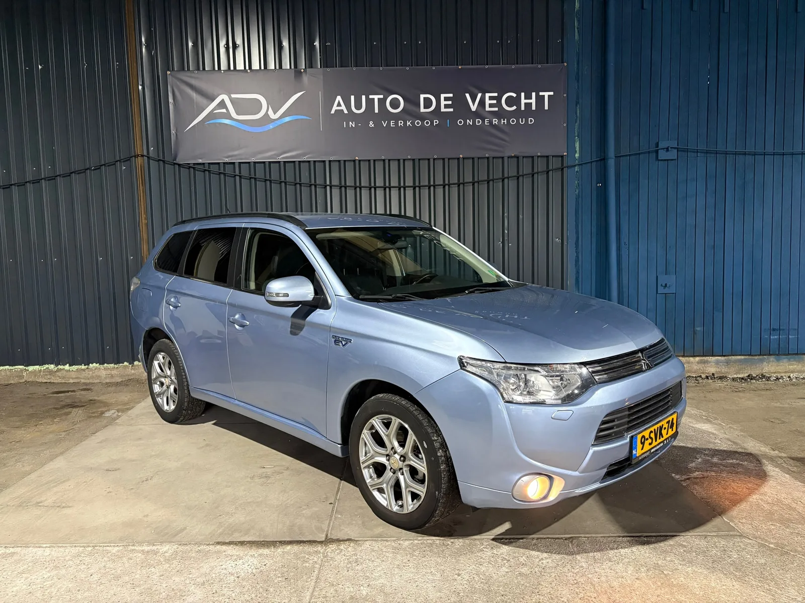 Mitsubishi Outlander (2013) — foto 1