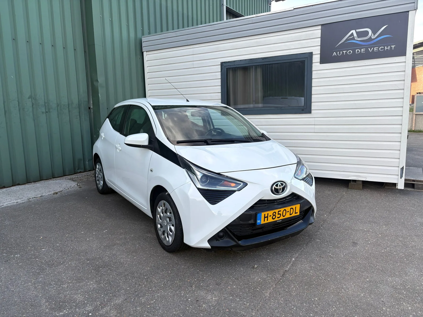 Toyota Aygo (2020) — foto 1
