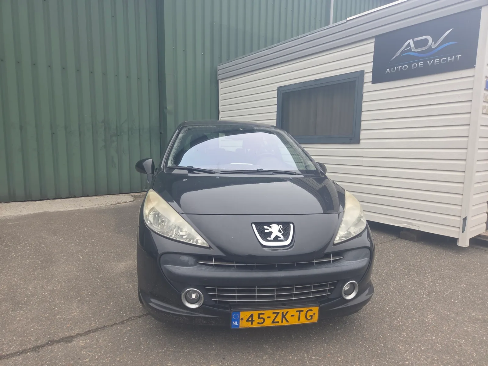 Peugeot 207 (2008) — foto 1