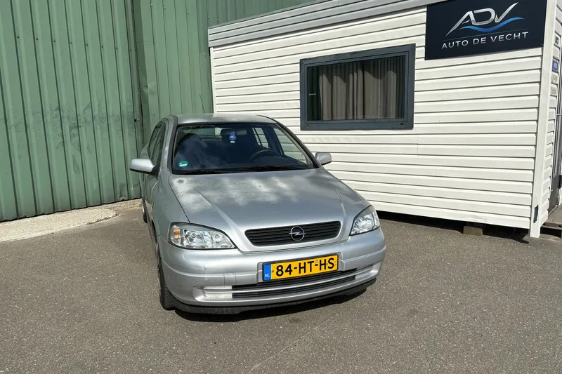 Opel Astra (2001)