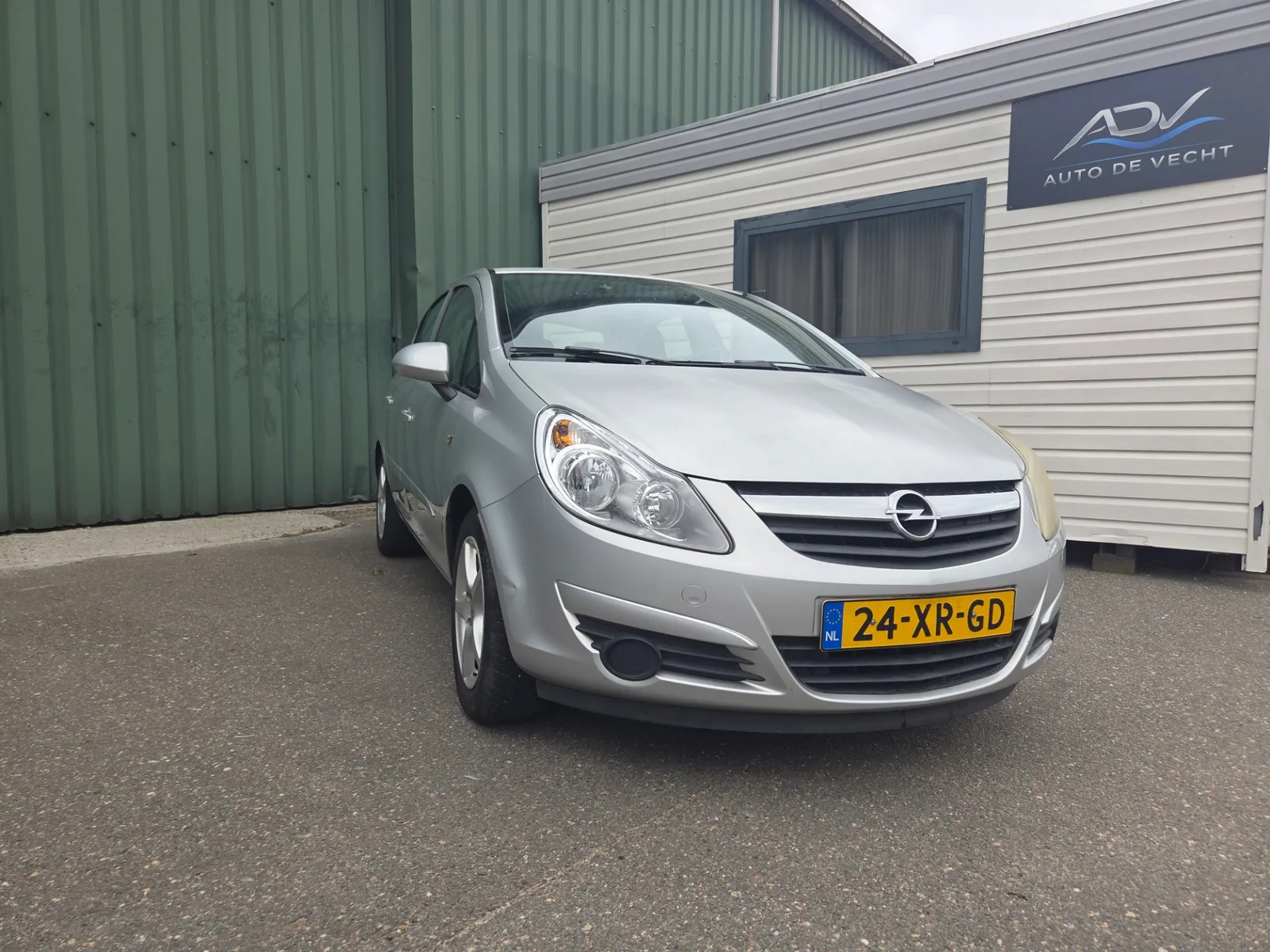 Opel Corsa (2007) — foto 1