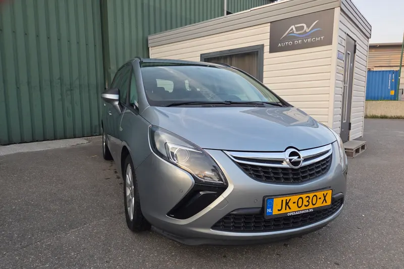 Opel Zafira (2012)