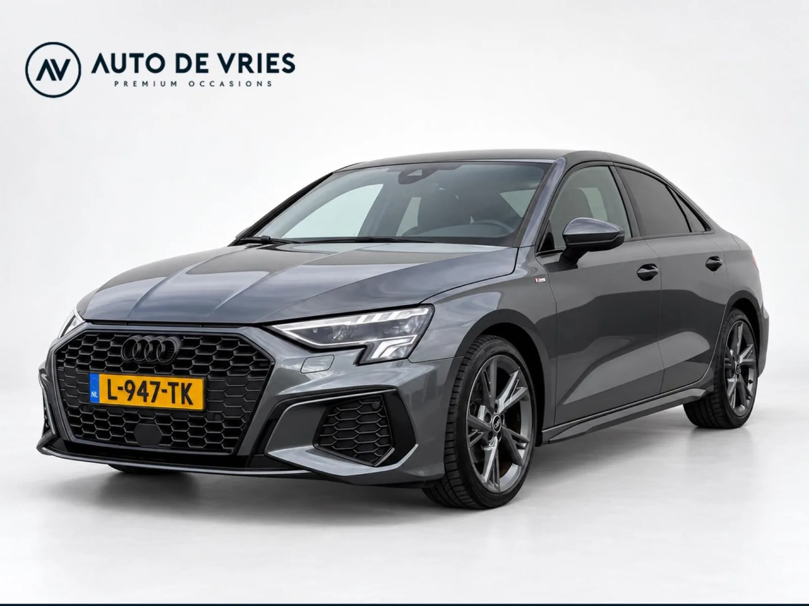 Audi A3 (2021) — foto 1