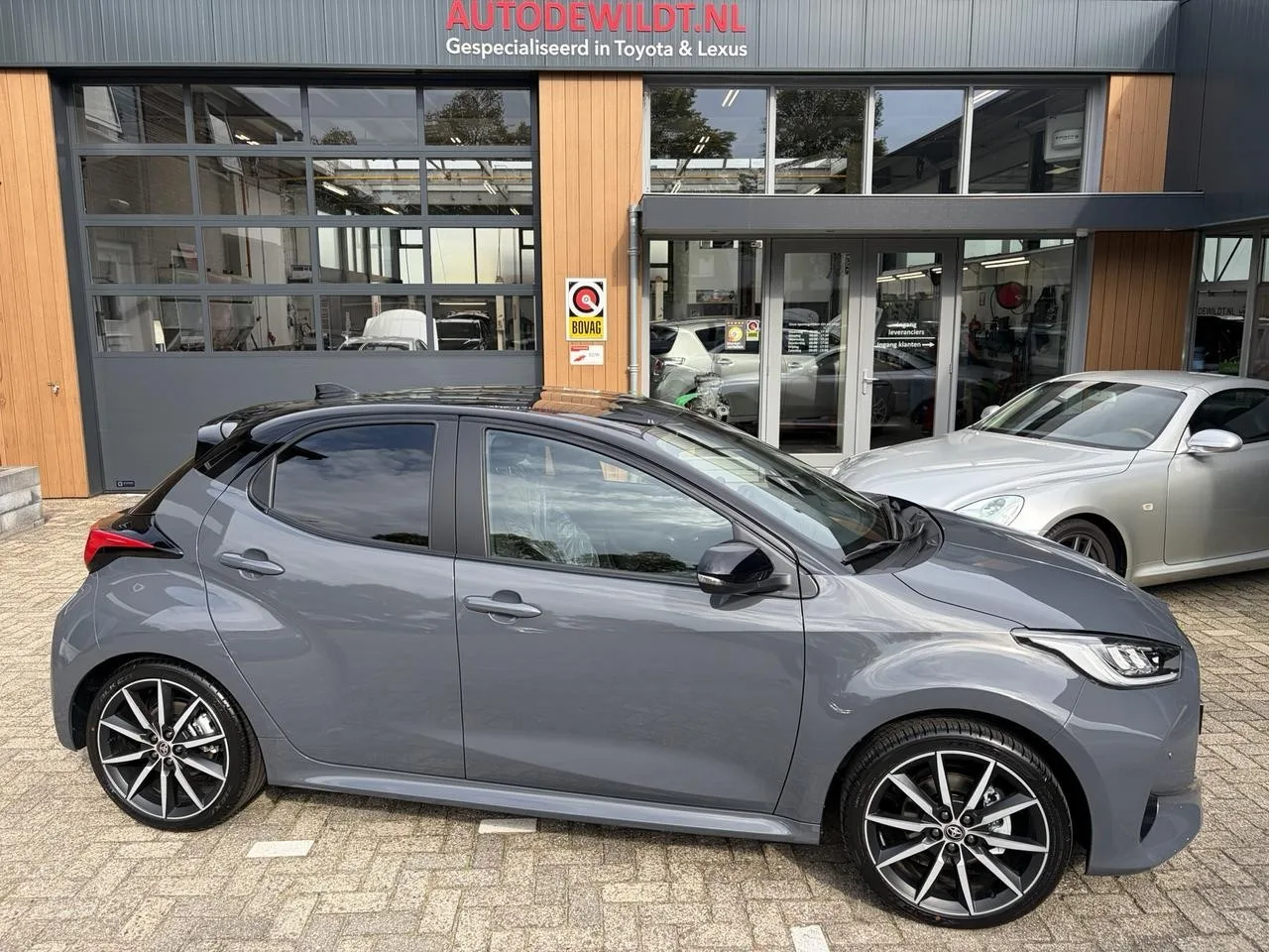 Toyota Yaris (2026) — foto 1