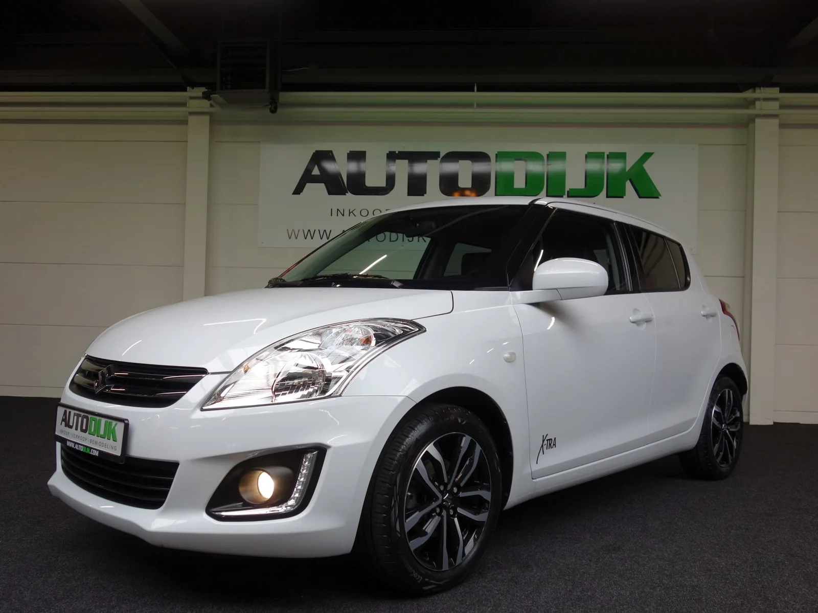 Suzuki Swift (2017) — foto 1