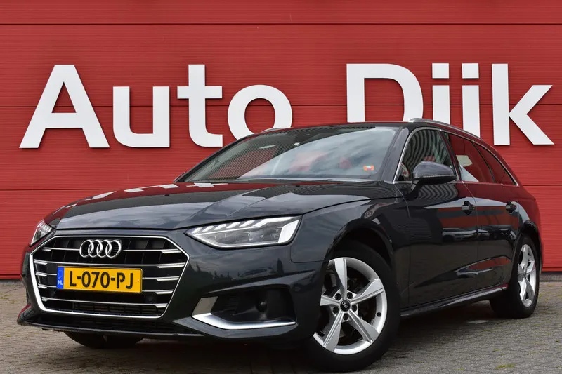 Audi A4 (2021)