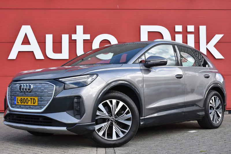 Audi Q4 e-tron (2021)