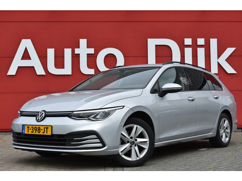 Volkswagen Golf (2023) — foto 1