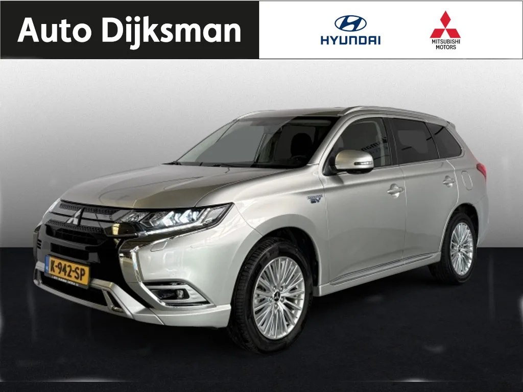 Mitsubishi Outlander (2021) — foto 1