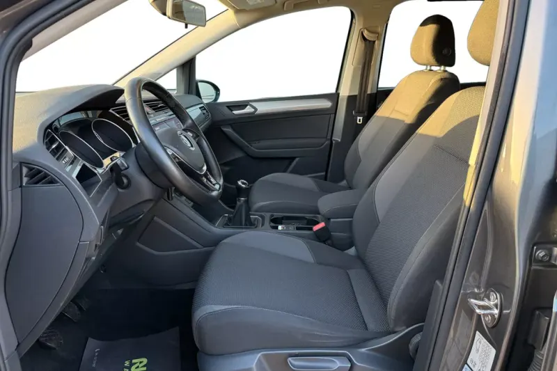 Volkswagen Touran (2017)