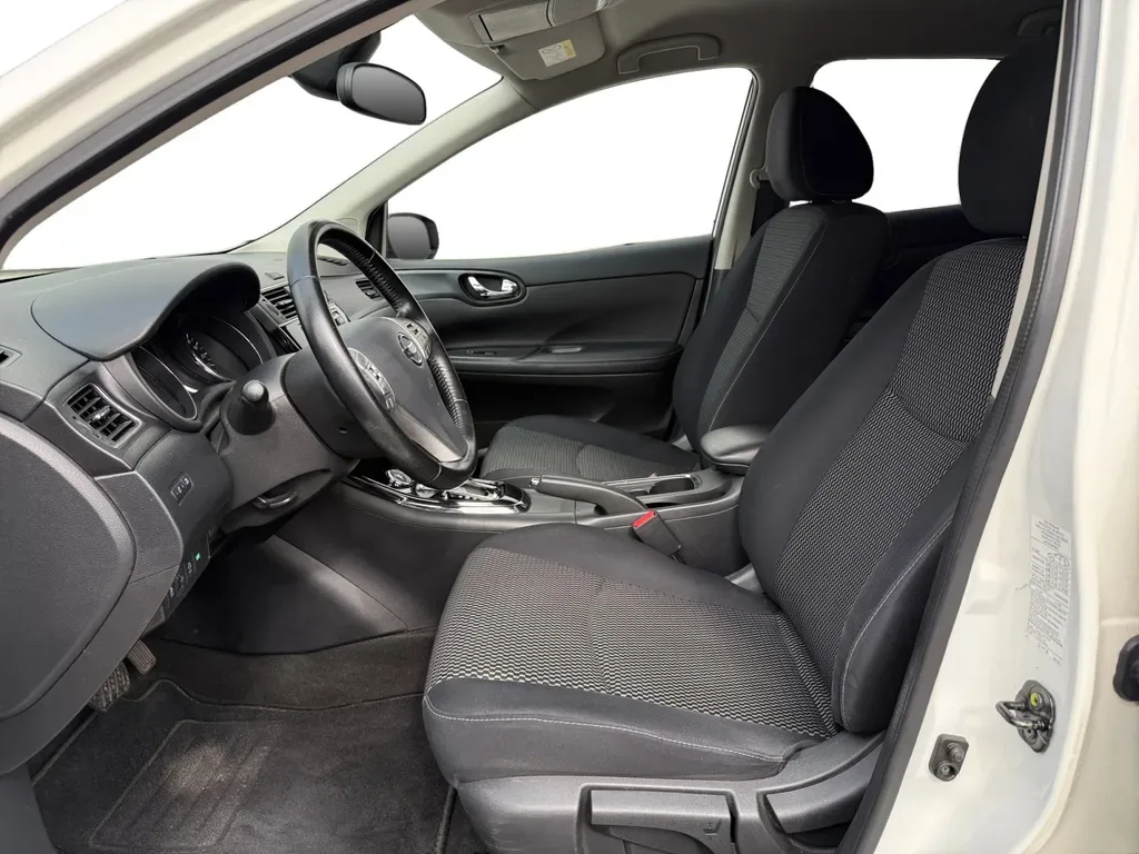 Nissan Pulsar (2015) — foto 1