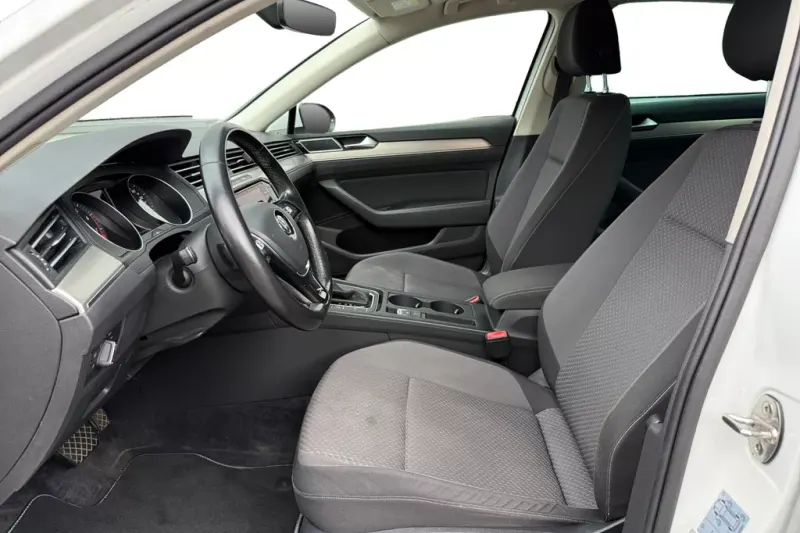 Volkswagen Passat (2017)