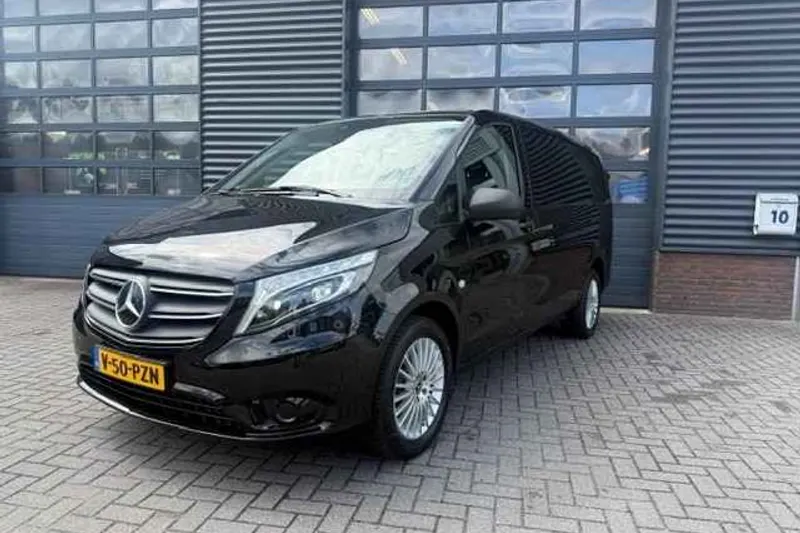 Mercedes-Benz Vito (2022)