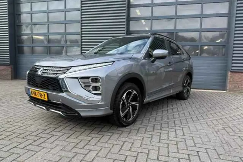 Mitsubishi Eclipse Cross (2023)