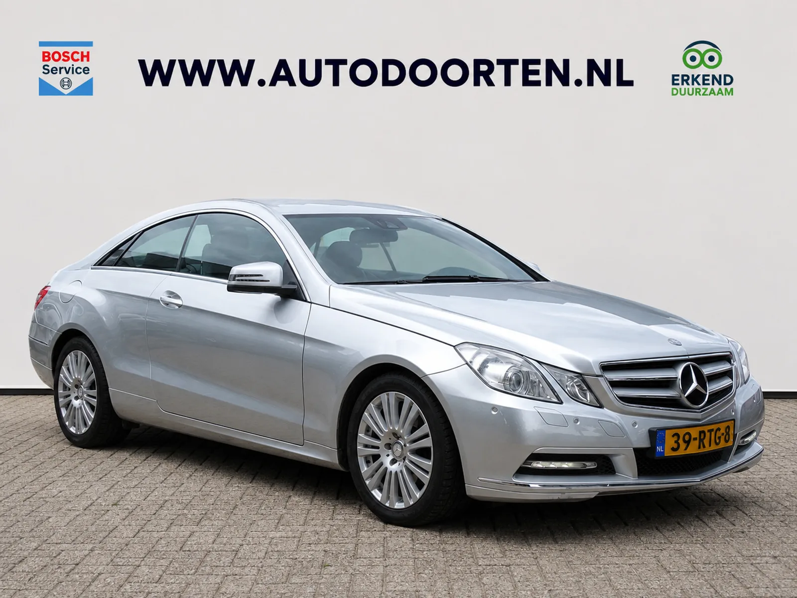 Mercedes-Benz E-Klasse (2011) — foto 1