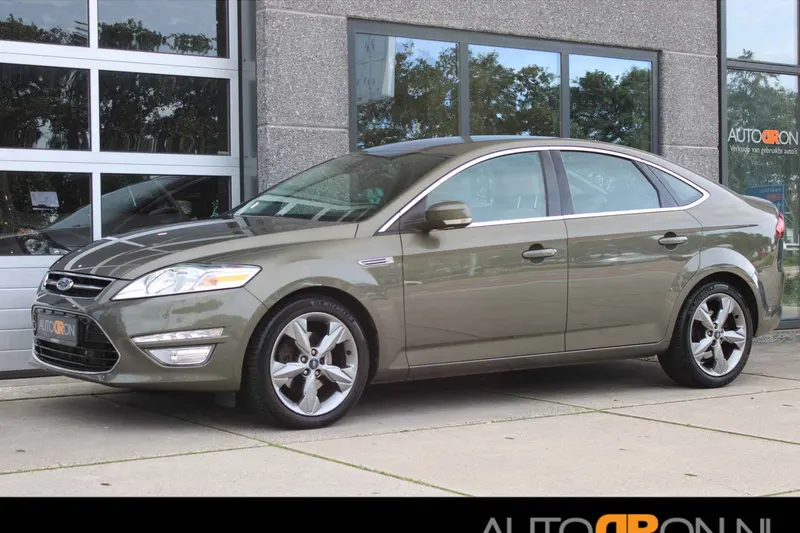 Ford Mondeo (2011)