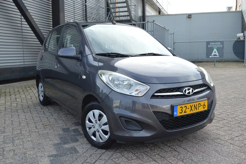 Hyundai i10 (2012)