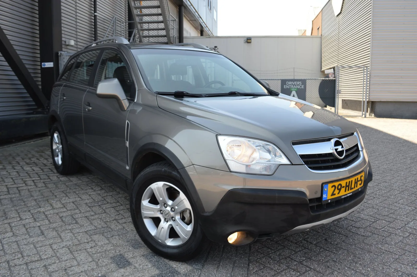 Opel Antara (2009) — foto 1
