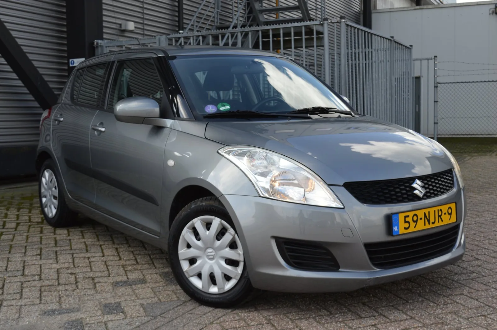 Suzuki Swift (2010) — foto 1