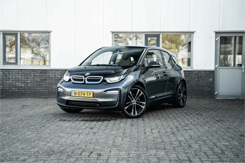 BMW i3 (2022)