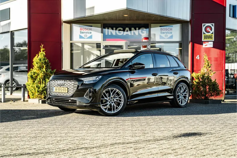 Audi Q4 e-tron (2021)