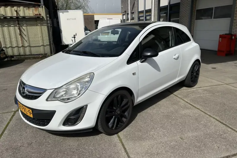 Opel Corsa (2011)