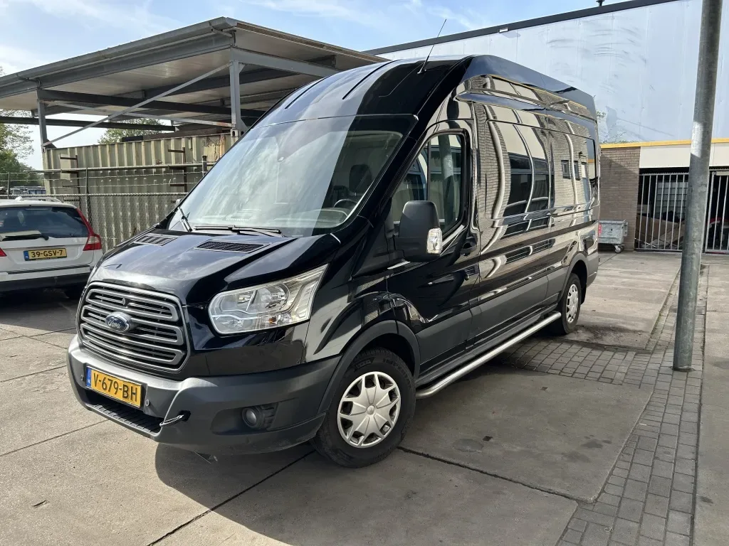 Ford Transit (2016) — foto 1