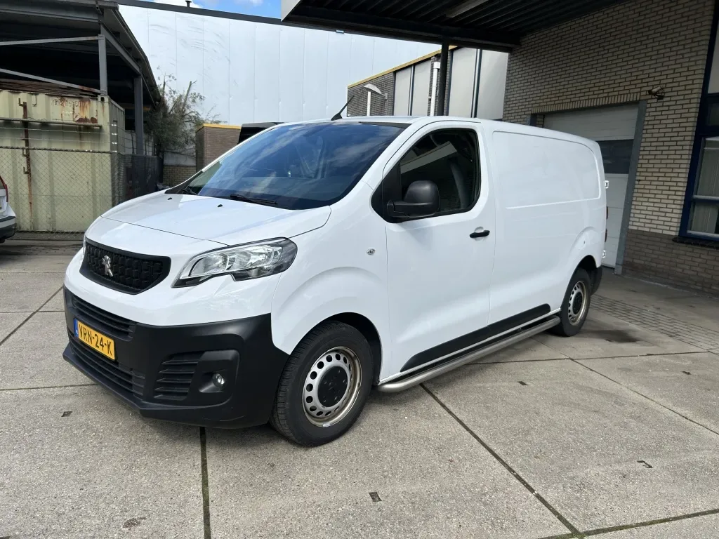 Peugeot Expert (2022) — foto 1
