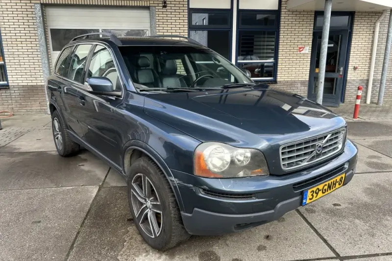 Volvo XC90 (2008)