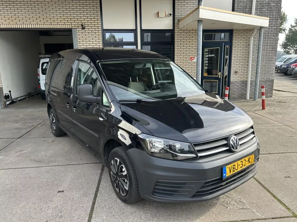 Volkswagen Caddy (2019) — foto 1