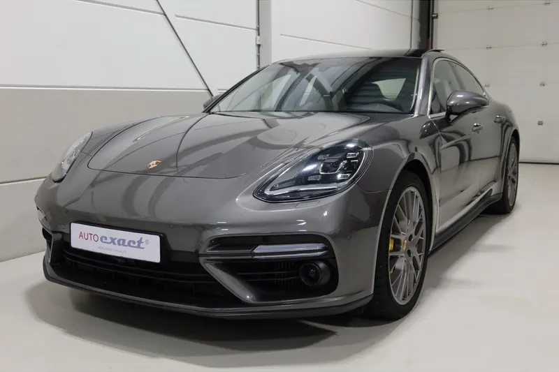 Porsche Panamera (2018)
