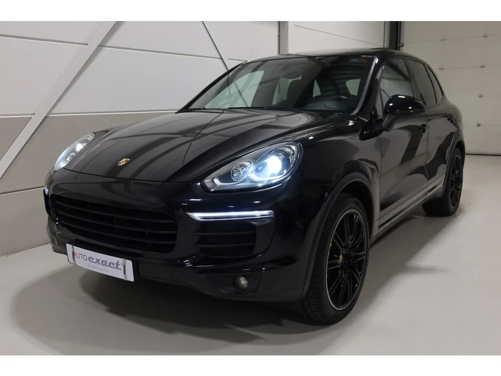 Porsche Cayenne (2015) — foto 1