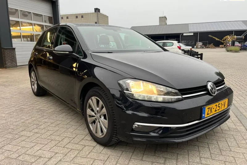 Volkswagen Golf (2018)