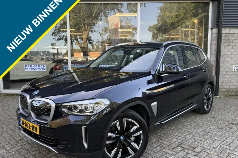 BMW iX3 (2021)