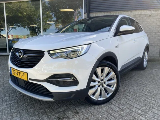 Opel Grandland (2019) — foto 1