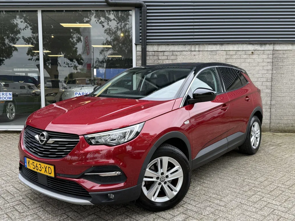 Opel Grandland (2021) — foto 1