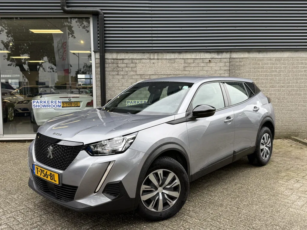 Peugeot 2008 (2023) — foto 1