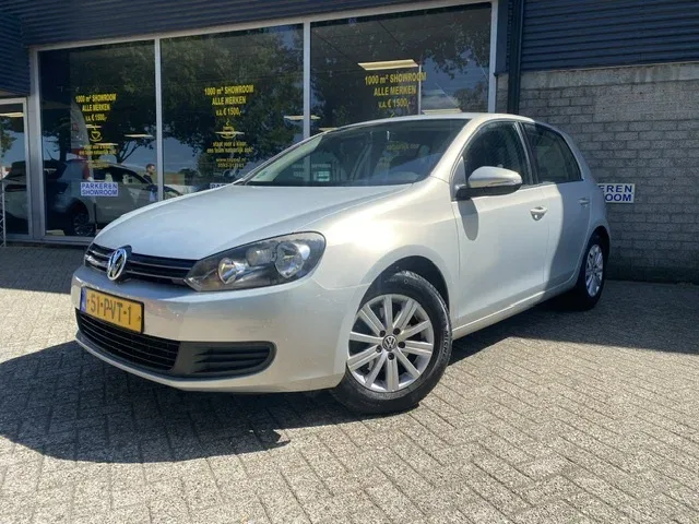 Volkswagen Golf (2011) — foto 1