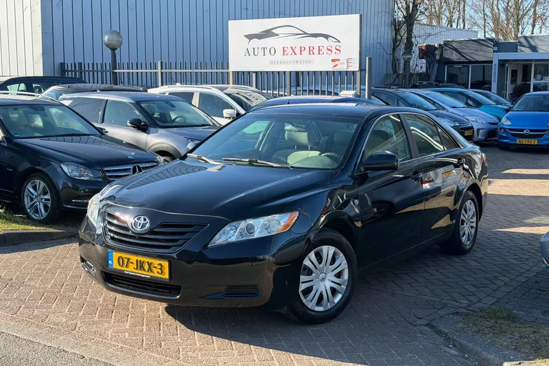 Toyota Camry (2007)