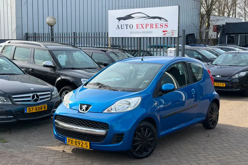Peugeot 107 (2009)
