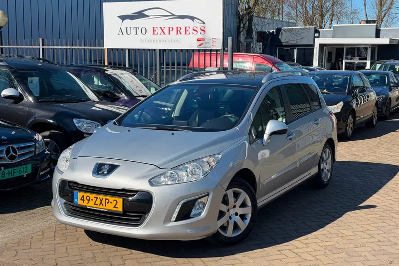 Peugeot 308 (2013)