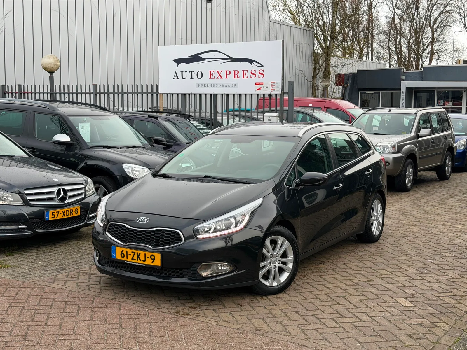 Kia Ceed (2013) — foto 1