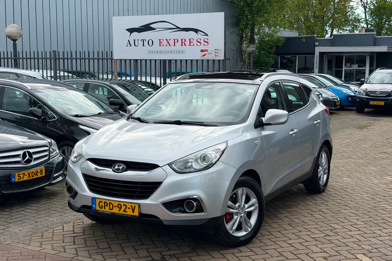 Hyundai ix35 (2012)