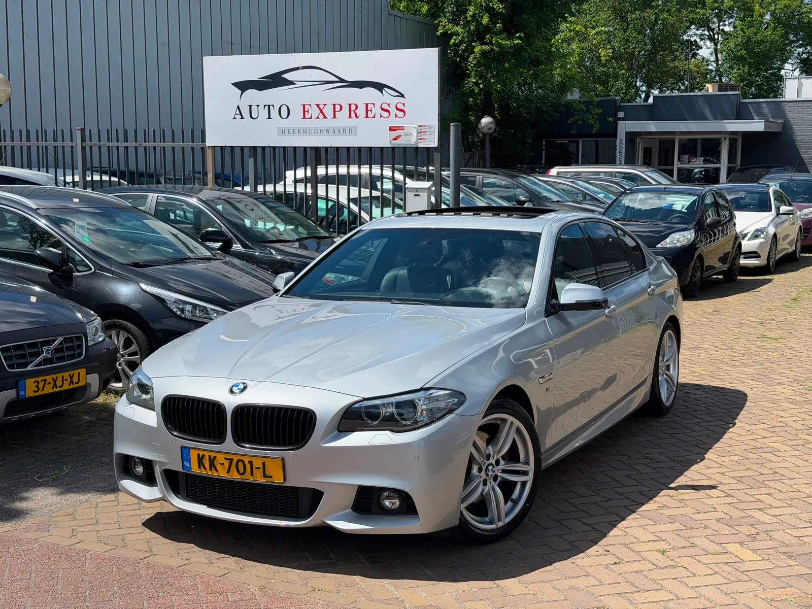 BMW 5-Serie (2016) — foto 1