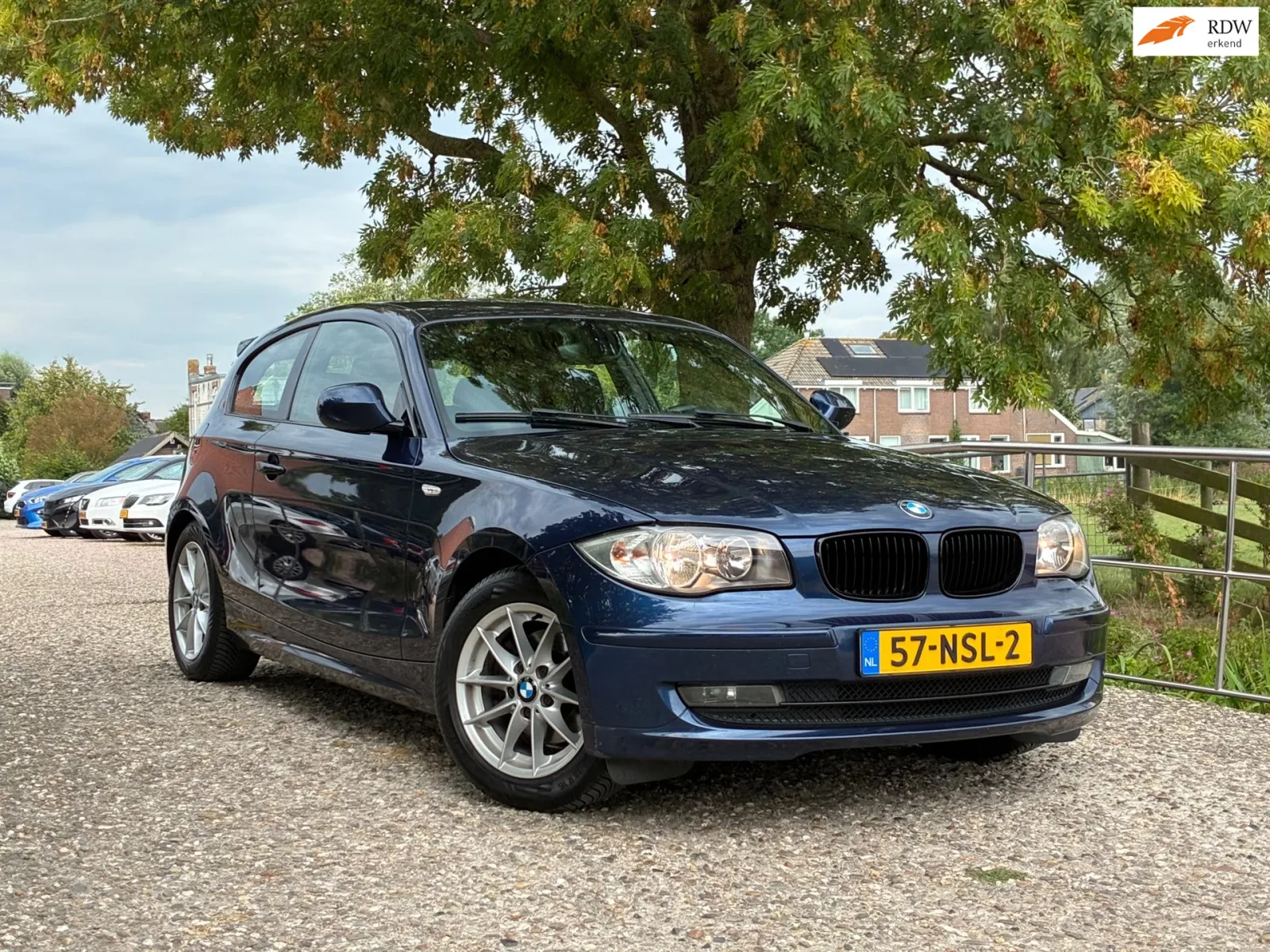 BMW 1-Serie (2010) — foto 1