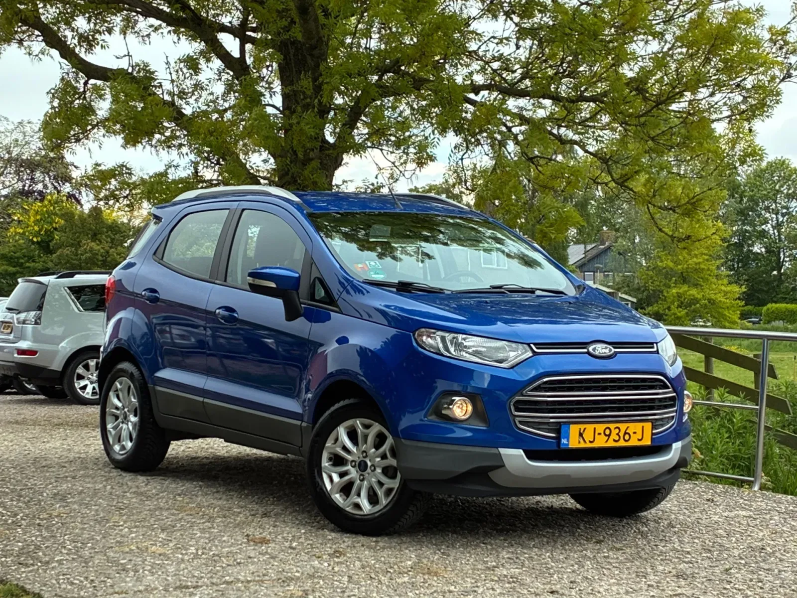 Ford EcoSport (2016) — foto 1