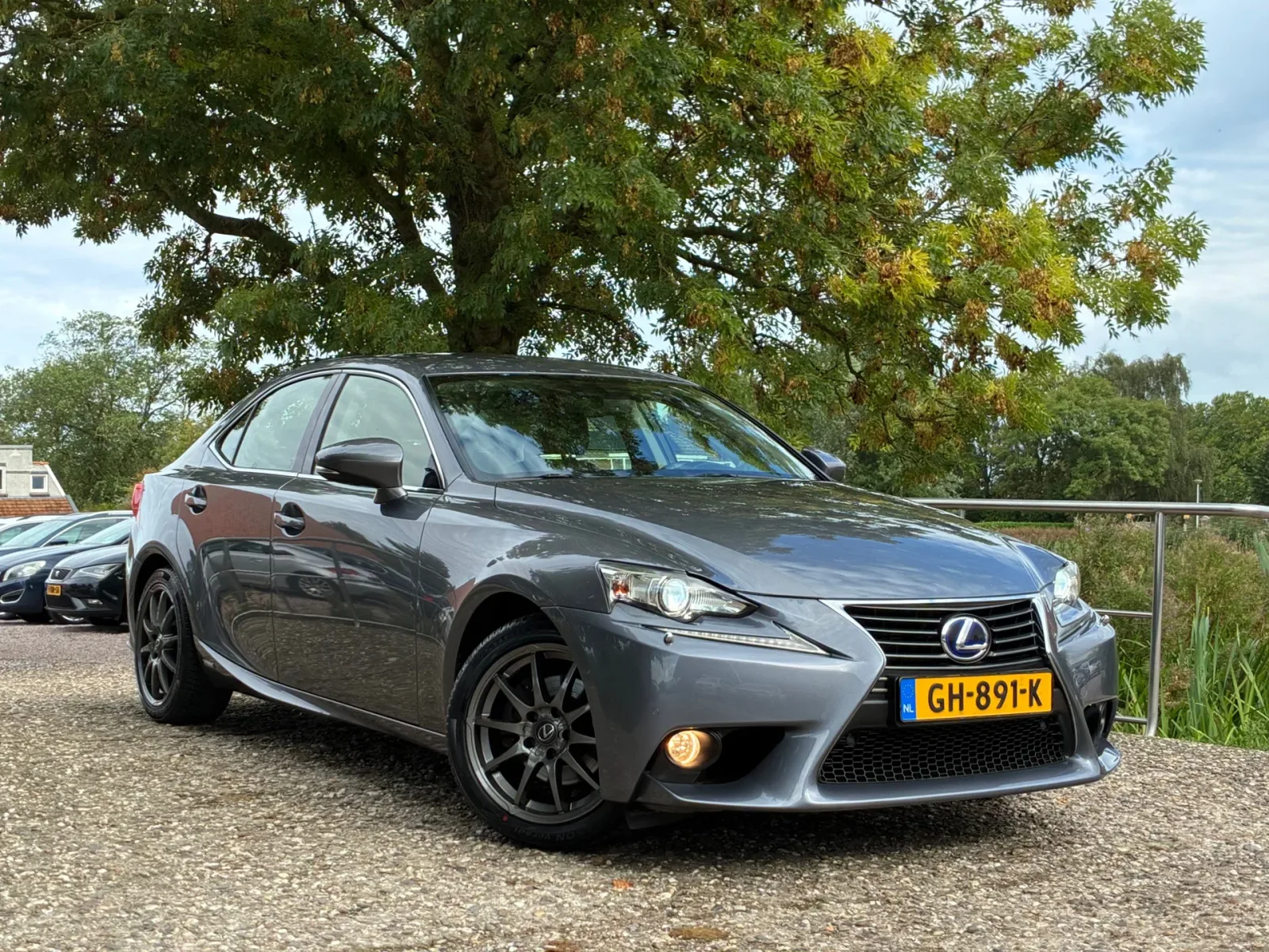 Lexus IS (2014) — foto 1