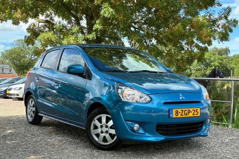 Mitsubishi Space Star (2015)