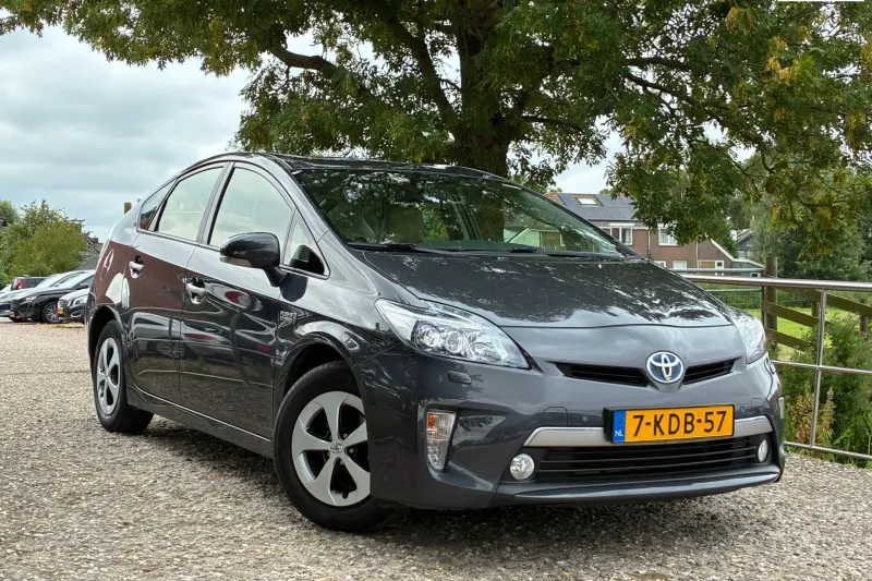 Toyota Prius (2013)